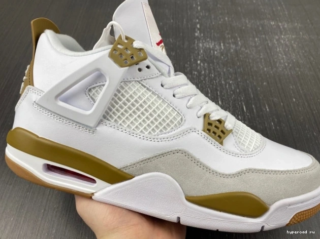 Jordan Air Nike DR5415-120 SB 4 x 0629